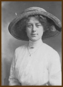 My grandmother Elsie Merrall in 1912